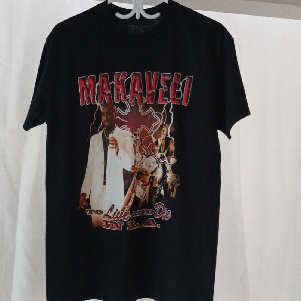 2PAC Bravado Black Makaveli Graphic Tee Tupac To Live and Die in LA